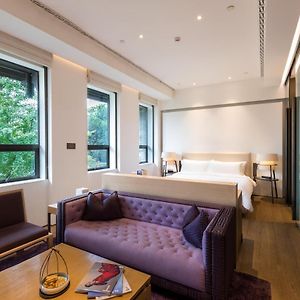 Premier King Room